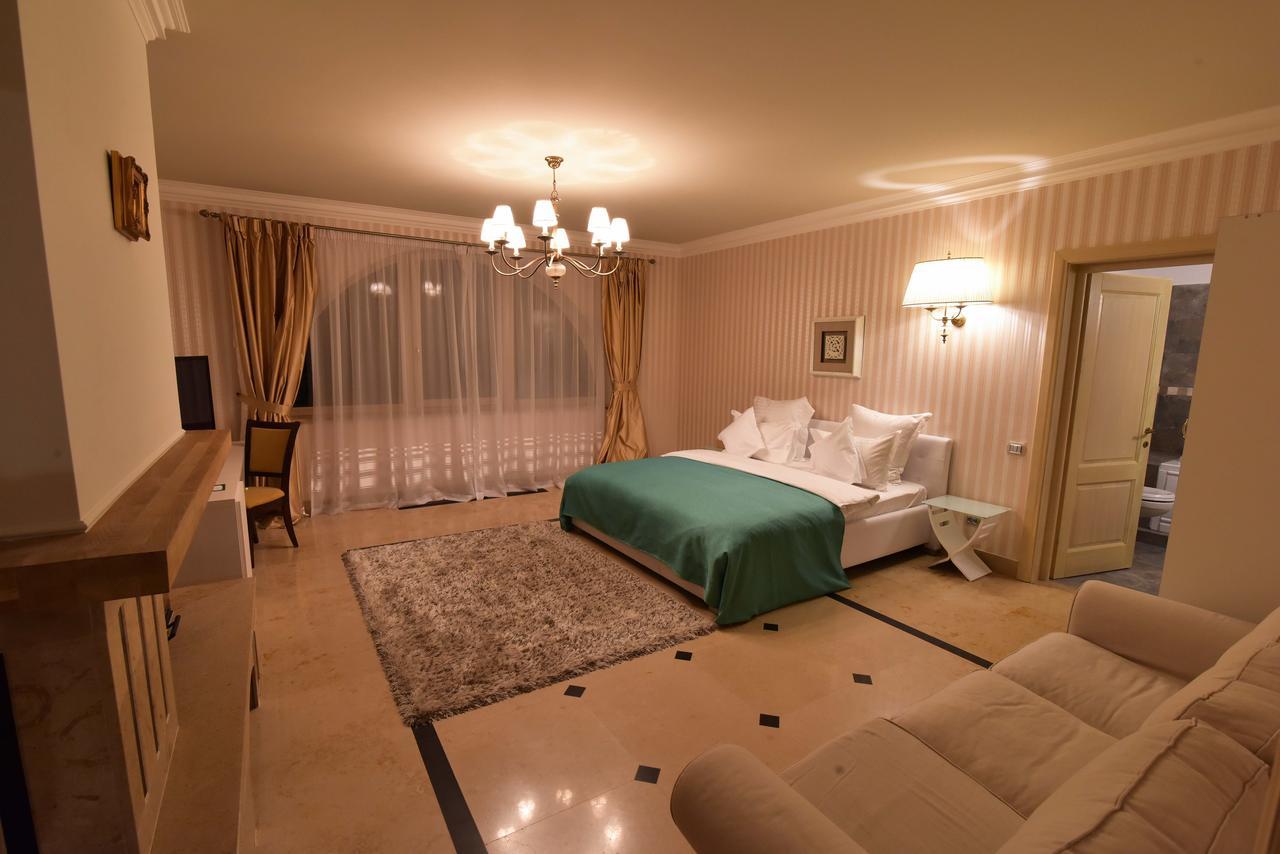 Lacul Verde Resort Плоещ Екстериор снимка
